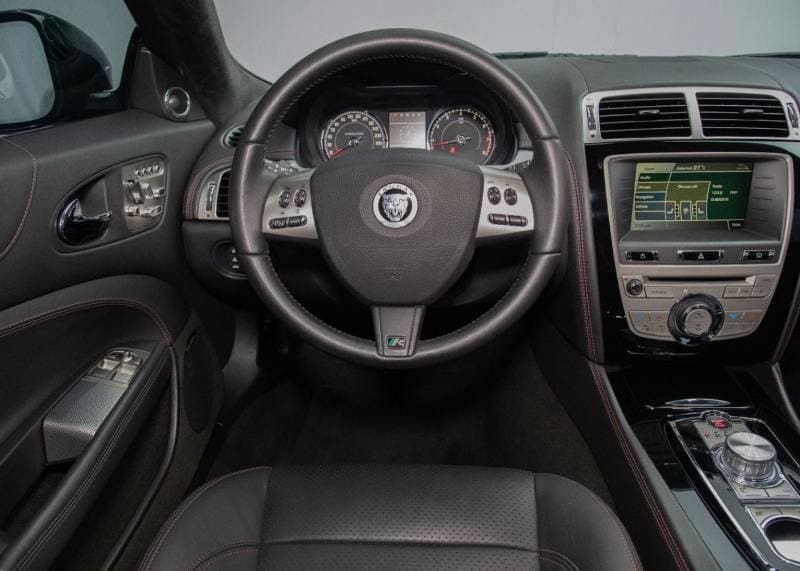 2011 Jaguar XKR STANDARD thumbnail 6