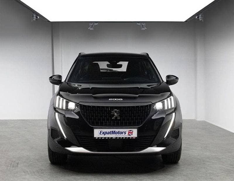 2023 Peugeot 2008 GT thumbnail 5