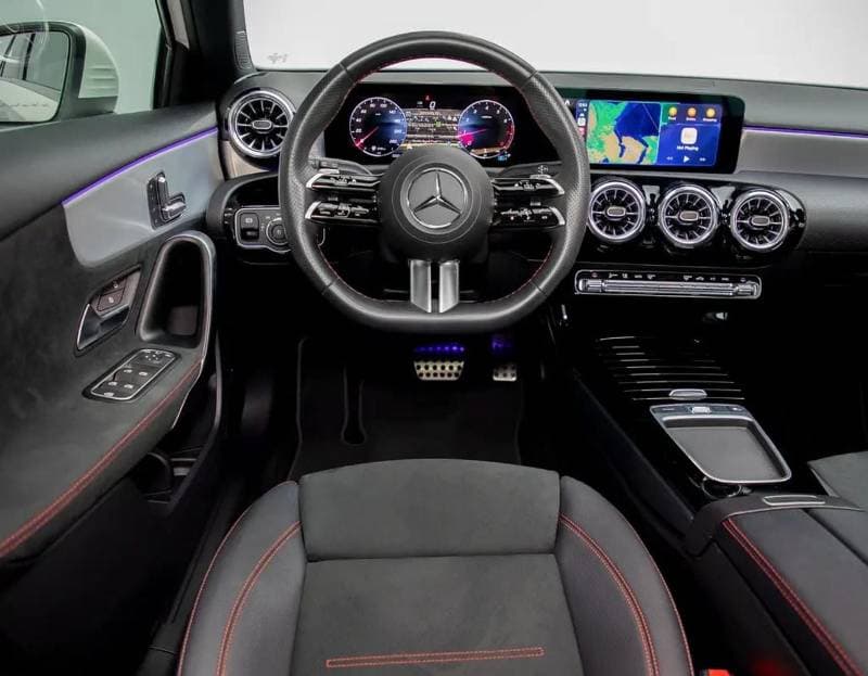 2023 Mercedes Benz A 200 AMG thumbnail 6
