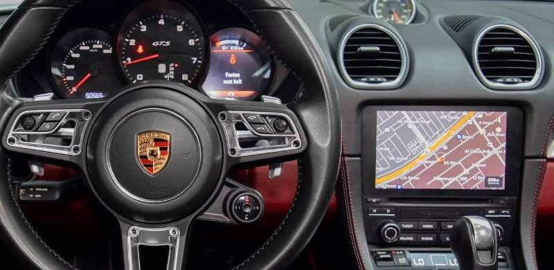 2018 Porsche 718 Cayman GTS thumbnail 7