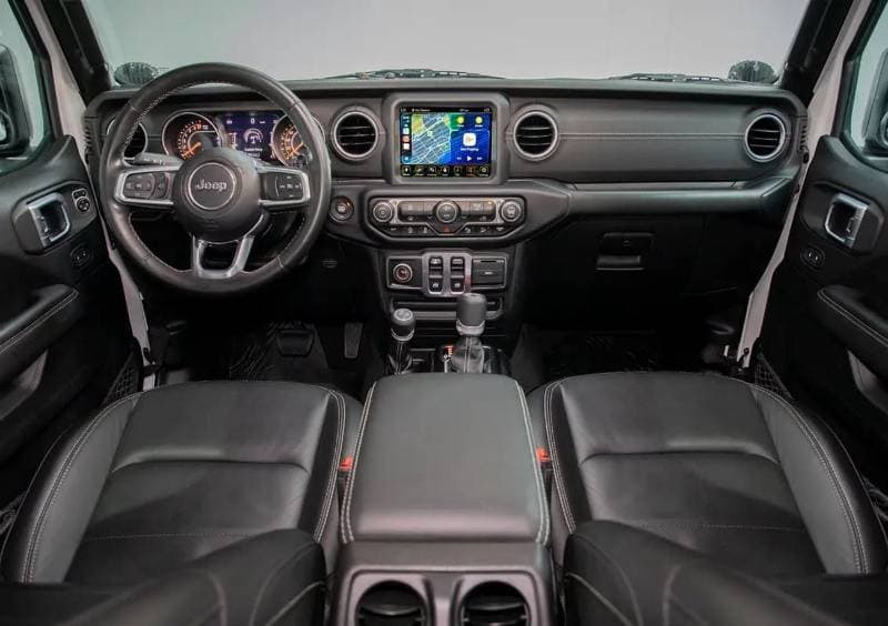 2019 Jeep Wrangler SAHARA thumbnail 8