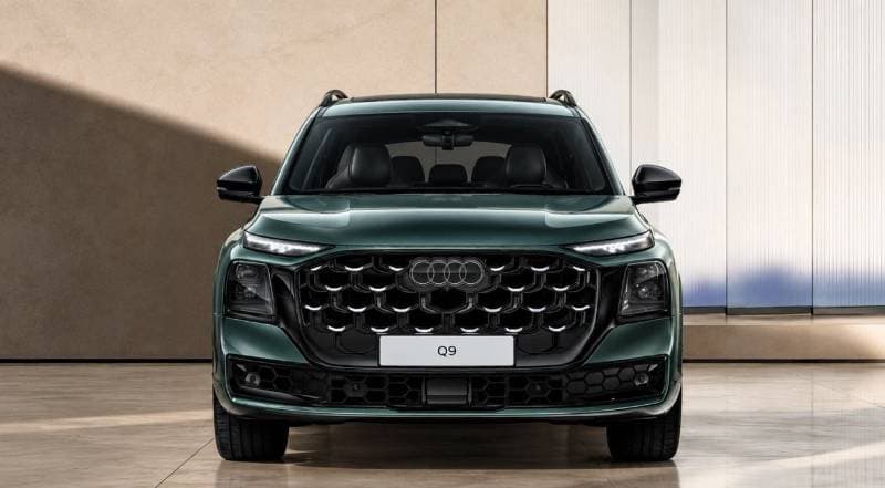 2027 Audi Q9 SUV thumbnail 3