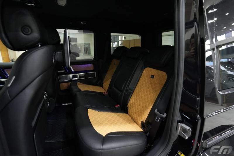 2025 Mercedes Benz G63 AMG thumbnail 6