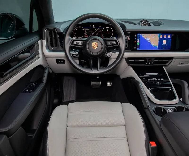 2024 Porsche Cayenne S thumbnail 6