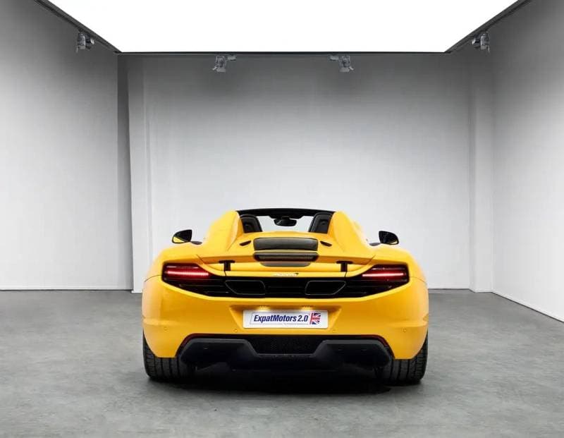 2014 McLaren MP4 12C SPIDER thumbnail 5