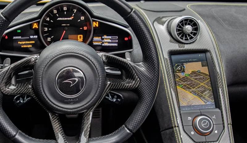 2014 McLaren MP4 12C SPIDER thumbnail 7