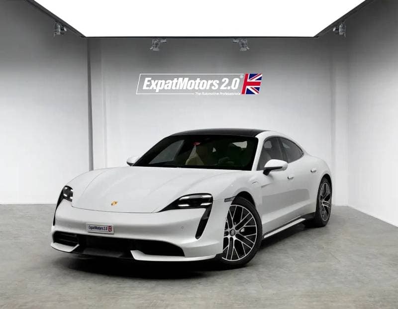 2020 Porsche Taycan TURBO