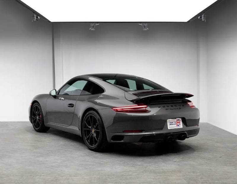 2019 Porsche 911 CARRERA S thumbnail 3