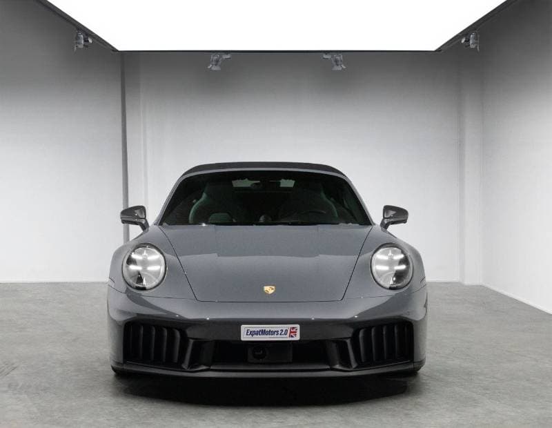 2026 Porsche 911 CARRERA GTS thumbnail 5