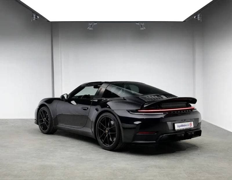 2026 Porsche 911 TARGA 4GTS thumbnail 4
