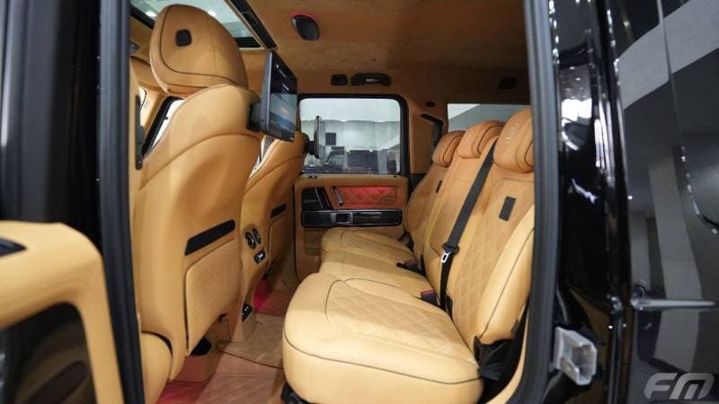 2025 Mercedes Benz G63 AMG BRABUS G800 thumbnail 7
