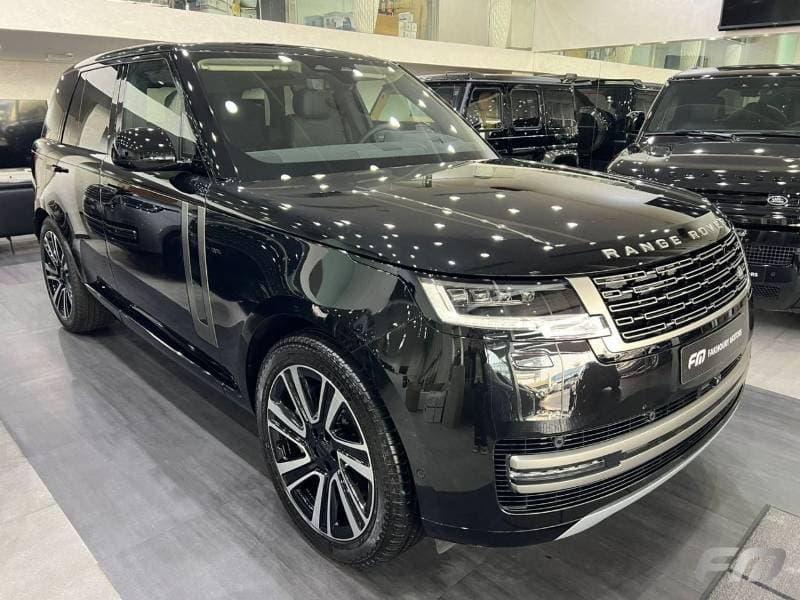 2026 Land Rover Range Rover HSE P530 thumbnail 3