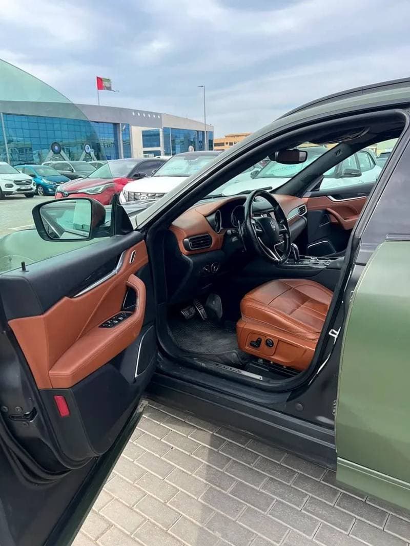 2020 Maserati Levante TROFEO thumbnail 6
