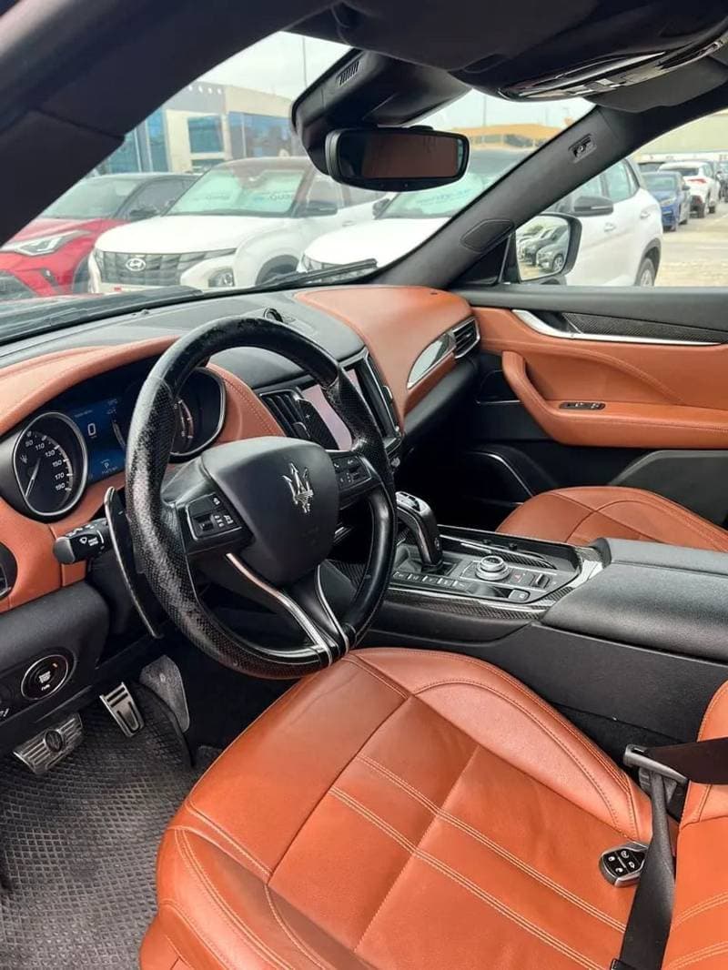 2020 Maserati Levante TROFEO thumbnail 7
