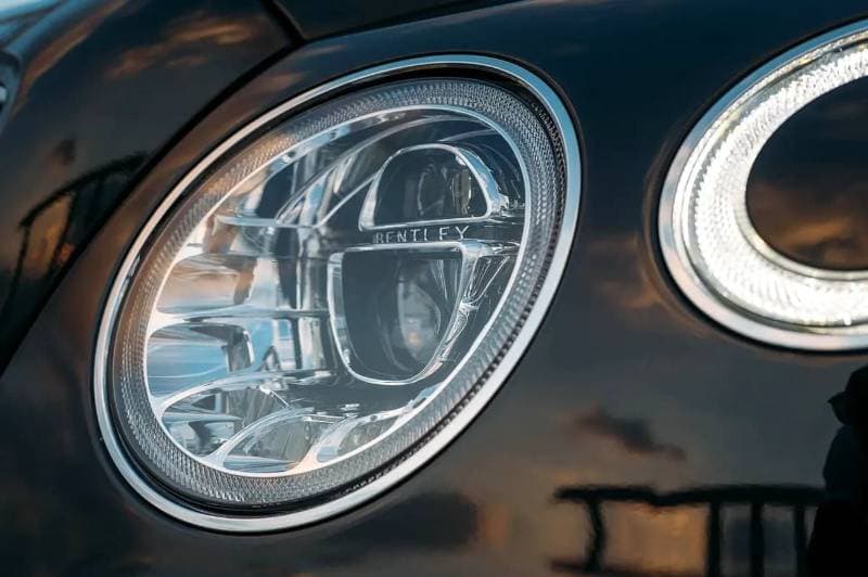 2019 Bentley Bentayga MULLINER thumbnail 8