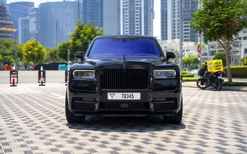 2019 Rolls Royce Cullinan BLACK BADGE thumbnail 3