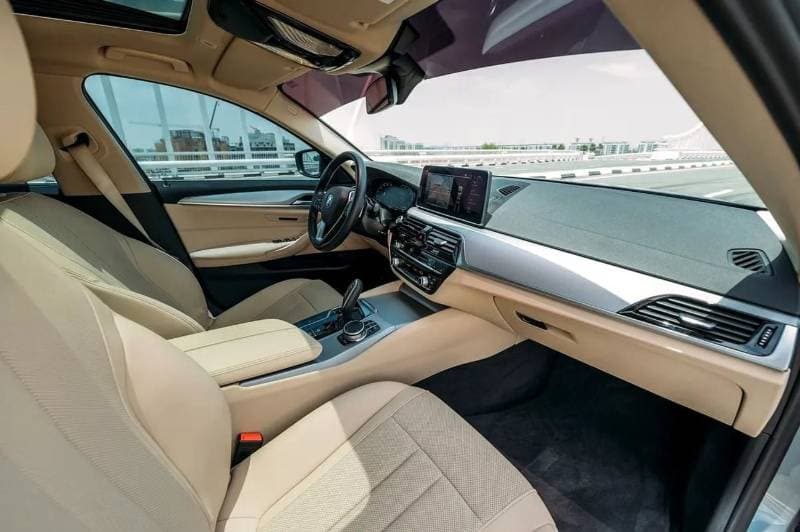 2021 BMW 520i EXCLUSIVE PLUS thumbnail 5