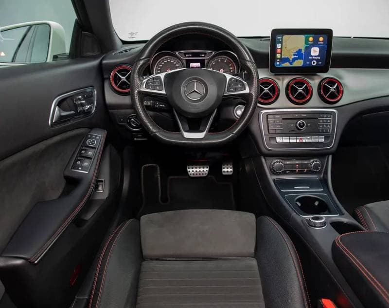 2018 Mercedes Benz CLA250 thumbnail 6