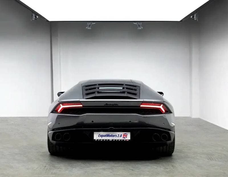 2015 Lamborghini Huracan LP610 4 thumbnail 4