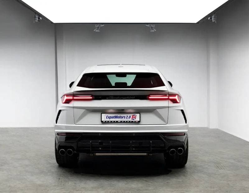 2019 Lamborghini Urus STANDARD thumbnail 4