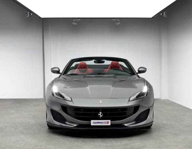 2019 Ferrari Portofino STANDARD thumbnail 4