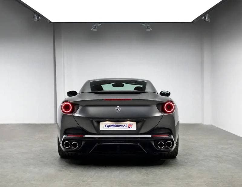 2019 Ferrari Portofino STANDARD thumbnail 5