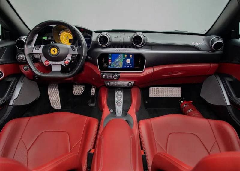 2019 Ferrari Portofino STANDARD thumbnail 8