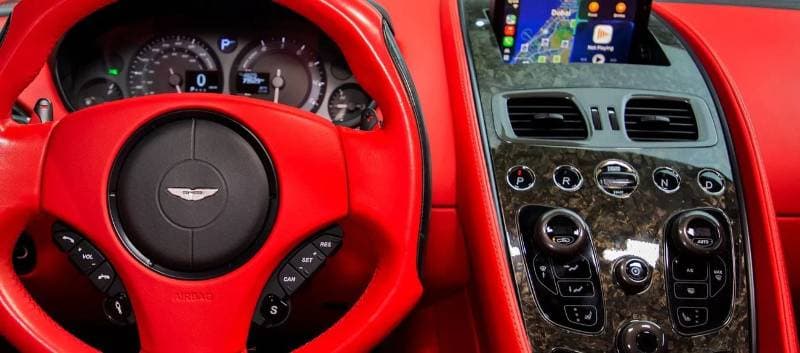 2017 Aston Martin Vanquish thumbnail 7