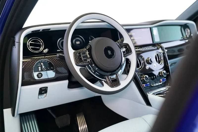 2026 Rolls Royce Cullinan BLACK BADGE thumbnail 6