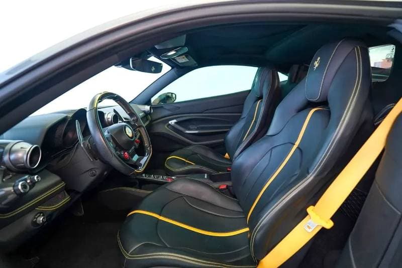 2022 Ferrari F8 Tributo STANDARD thumbnail 7