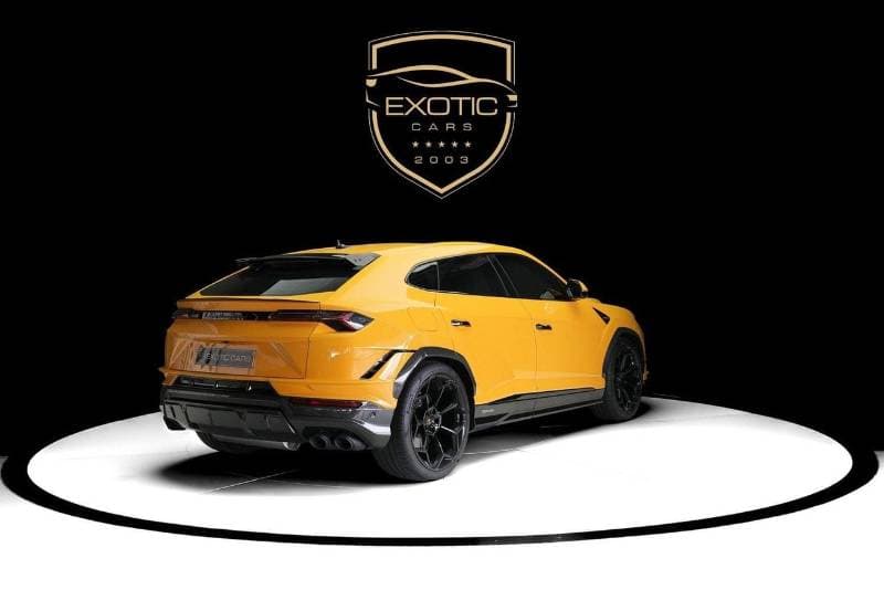 2024 Lamborghini Urus PERFORMANTE thumbnail 3