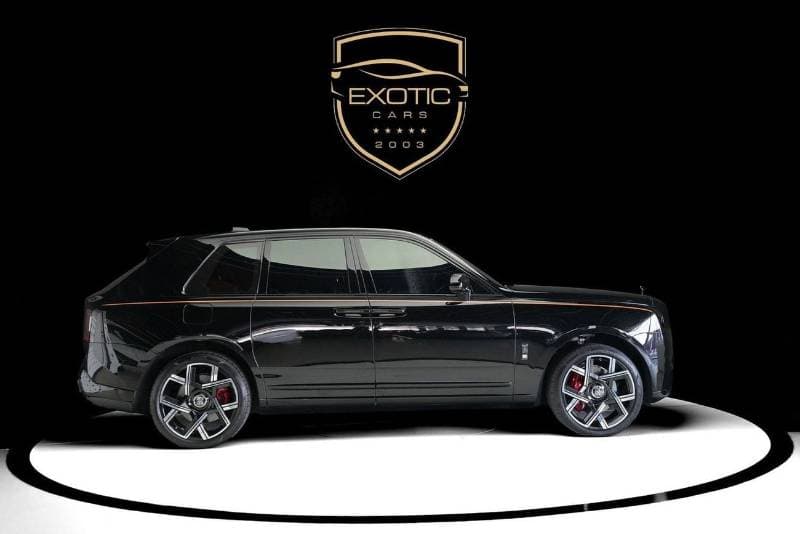 2025 Rolls Royce Cullinan BLACK BADGE thumbnail 3