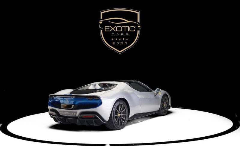 2023 Ferrari 296 GTS thumbnail 4