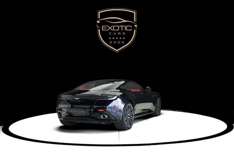 2024 Aston Martin DB12 STANDARD thumbnail 3