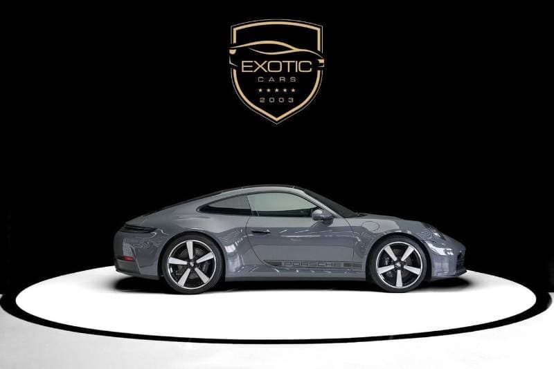2025 Porsche 911 CARRERA thumbnail 4