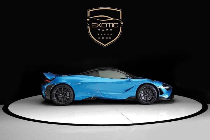2021 McLaren 765LT STANDARD thumbnail 3