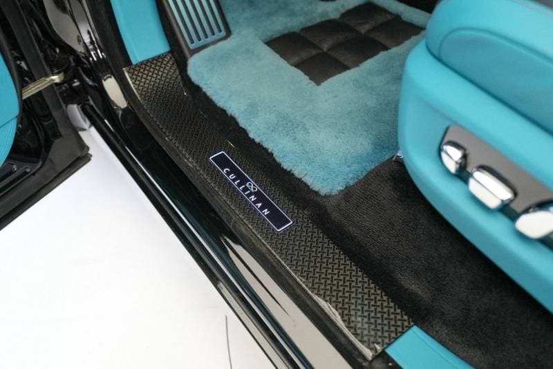 2025 Rolls Royce Cullinan BLACK BADGE thumbnail 6