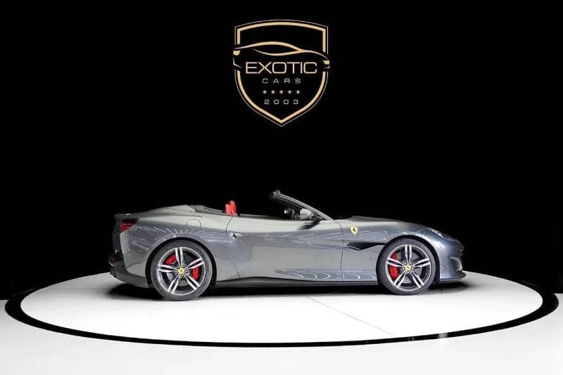 2019 Ferrari Portofino STANDARD thumbnail 3