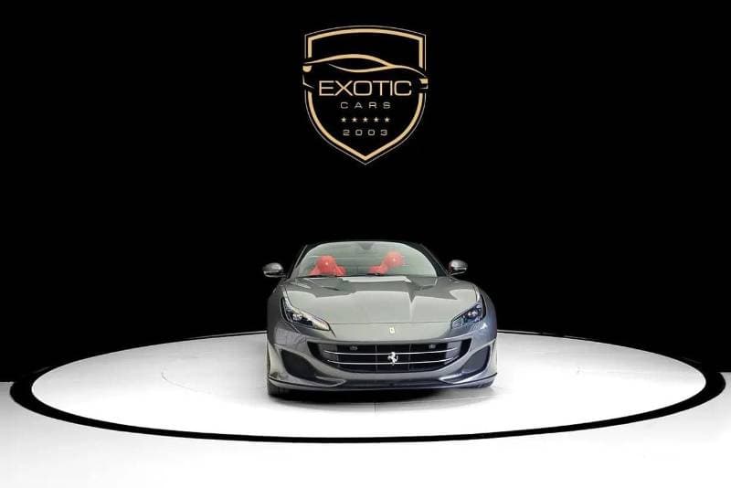 2019 Ferrari Portofino STANDARD thumbnail 2