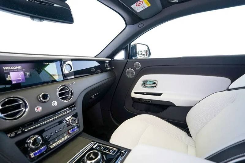 2025 Rolls Royce Spectre STANDARD thumbnail 5