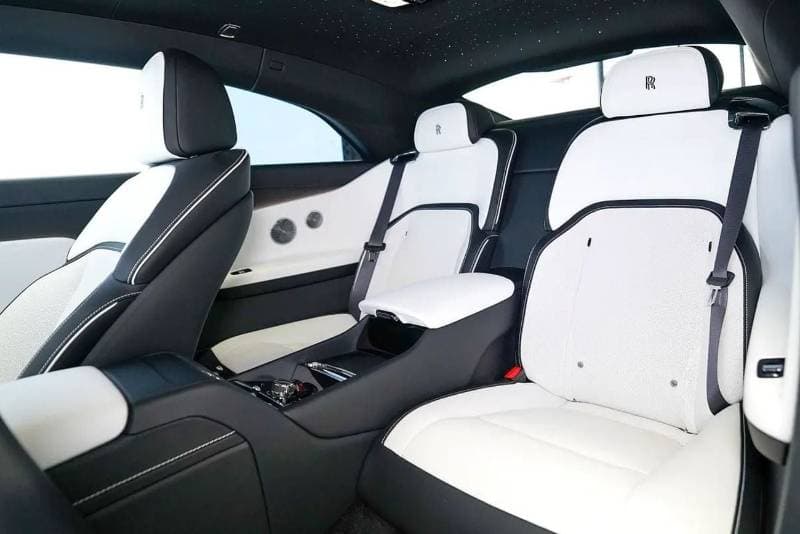 2025 Rolls Royce Spectre STANDARD thumbnail 3