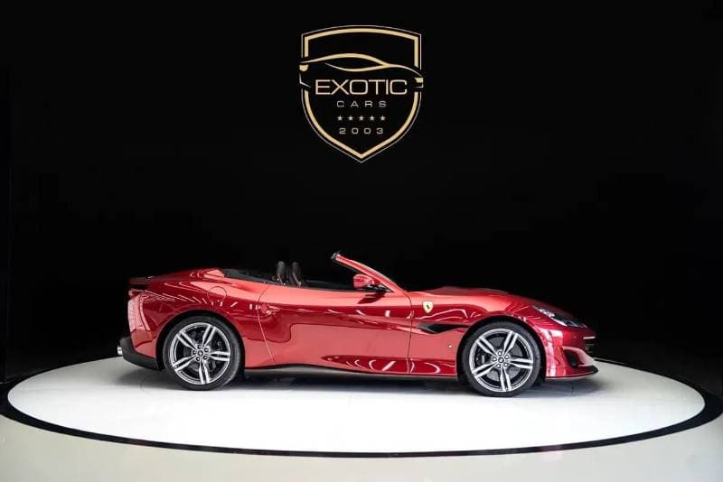 2019 Ferrari Portofino STANDARD thumbnail 3