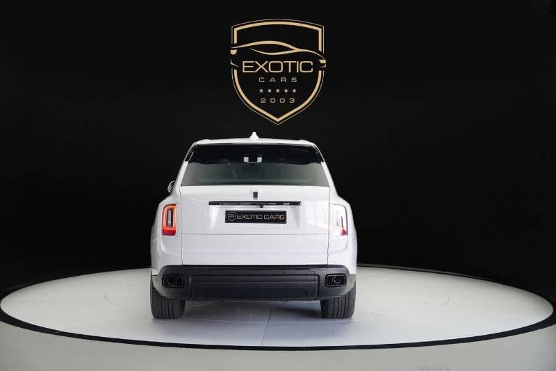 2024 Rolls Royce Cullinan STANDARD thumbnail 4