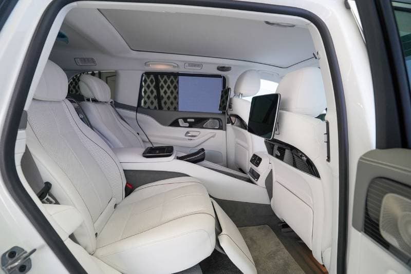 2023 Mercedes Benz GLS 600 MAYBACH thumbnail 8
