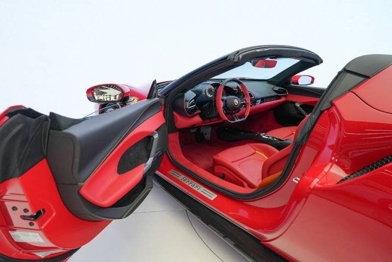 2024 Ferrari 296 GTS thumbnail 8