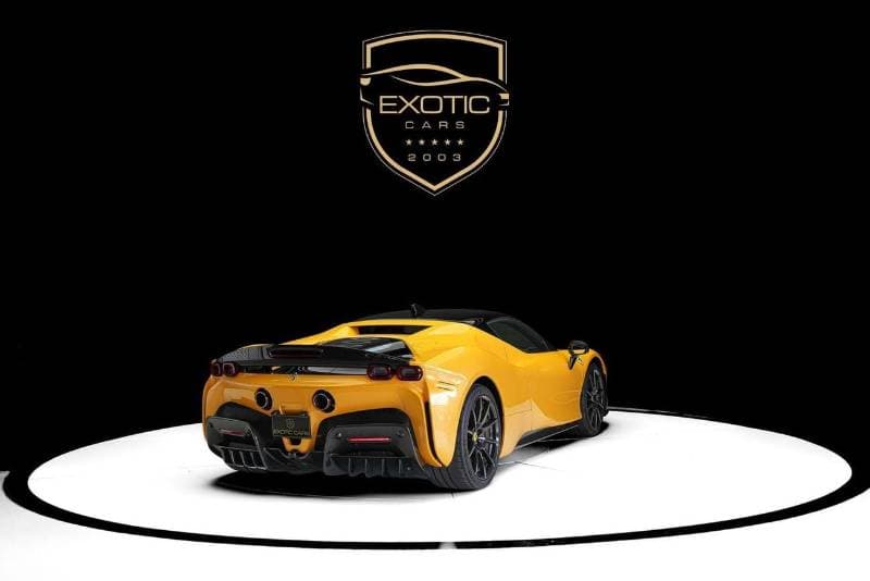 2022 Ferrari SF90 STRADALE thumbnail 4