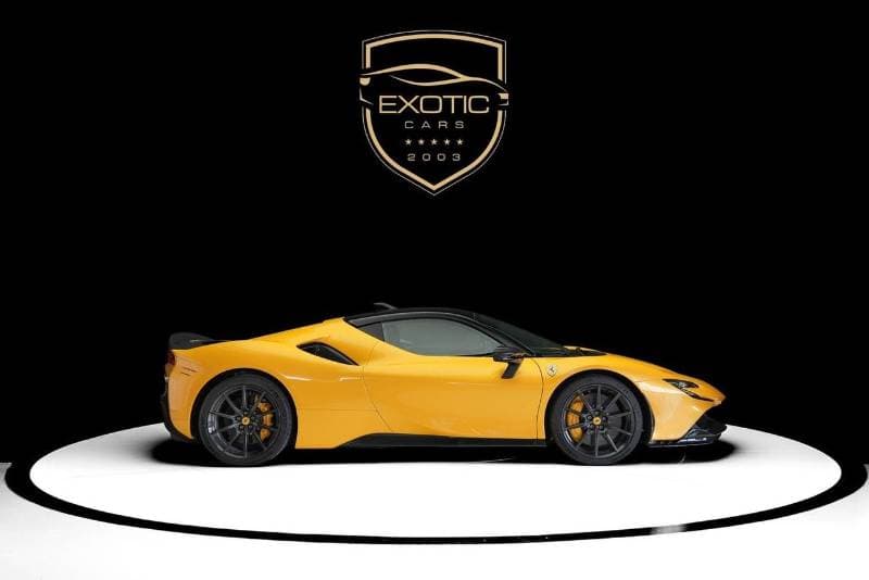2022 Ferrari SF90 STRADALE thumbnail 3