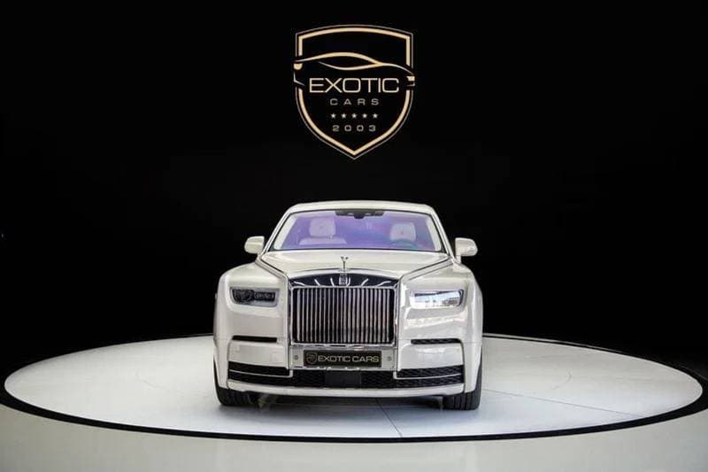2018 Rolls Royce Phantom EWB thumbnail 4