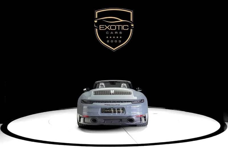 2023 Porsche 911 CARRERA GTS thumbnail 2