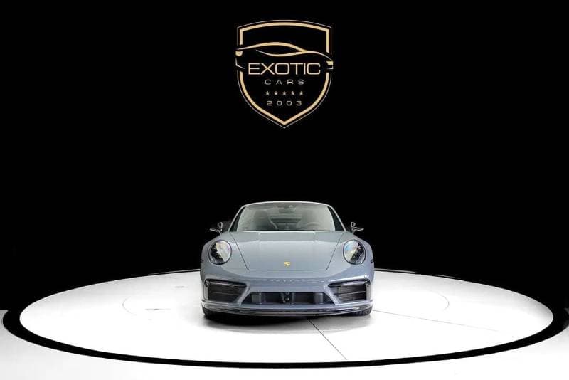 2023 Porsche 911 CARRERA GTS thumbnail 5